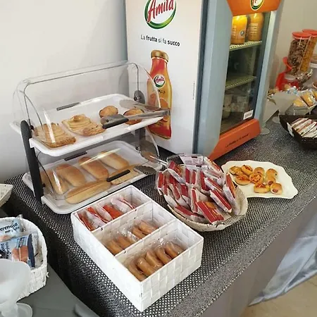 Πανσιόν Le Darsene Del Salento